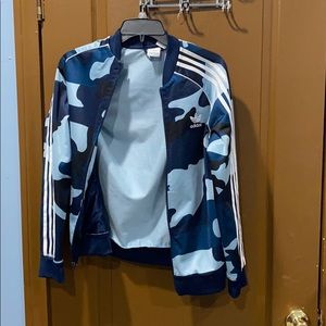 I don’t need it, it doesn’t fit me